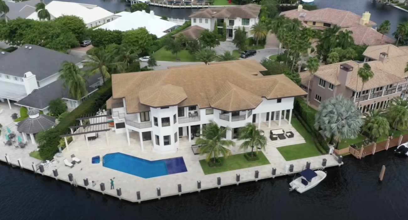 Από ψηλά η έπαυλη του Λιονέλ Μέσι στο Μαϊάμι / Screenshot