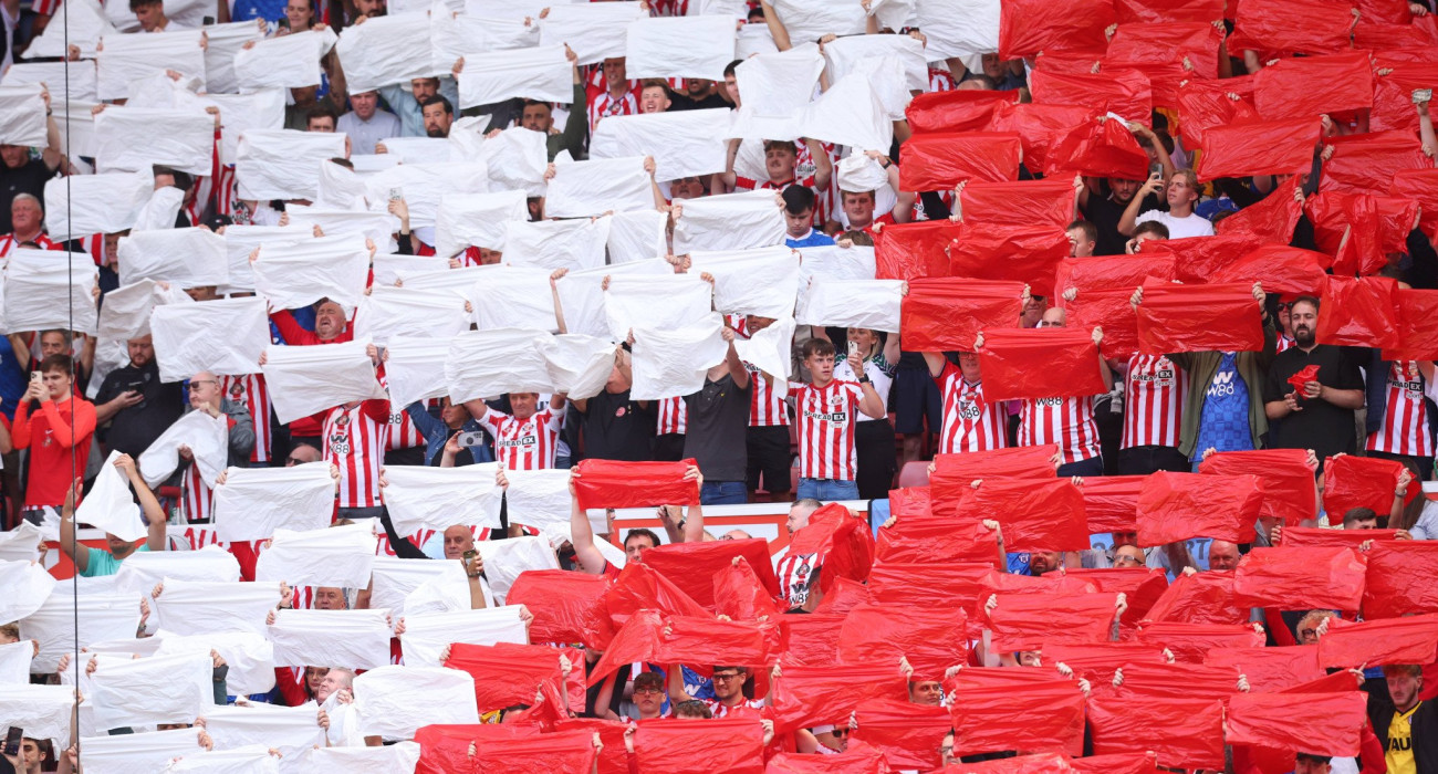 Μία... γωνιά από το τεράστιο και εντυπωσιακό κορεό των οπαδών της Σάντερλαντ / Πηγή: Imago