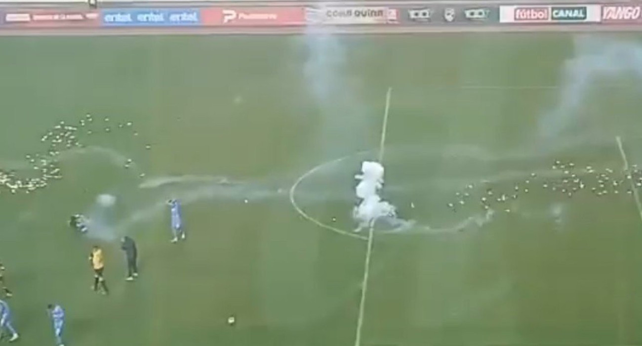 Επεισόδια σε αγώνα της Βολιβίας / Screenshot