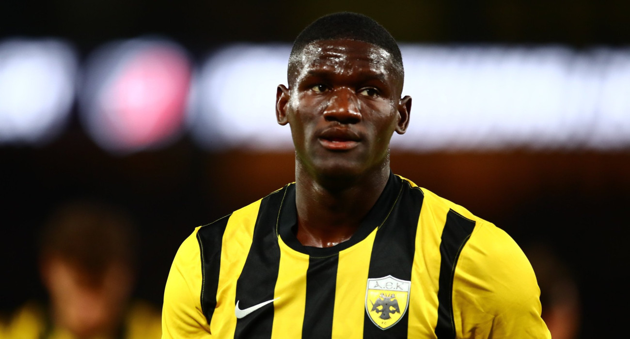 Ο Ζίνι στον αγώνα της ΑΕΚ με τον Άρη Λεμεσού / Πηγή: Eurokinissi