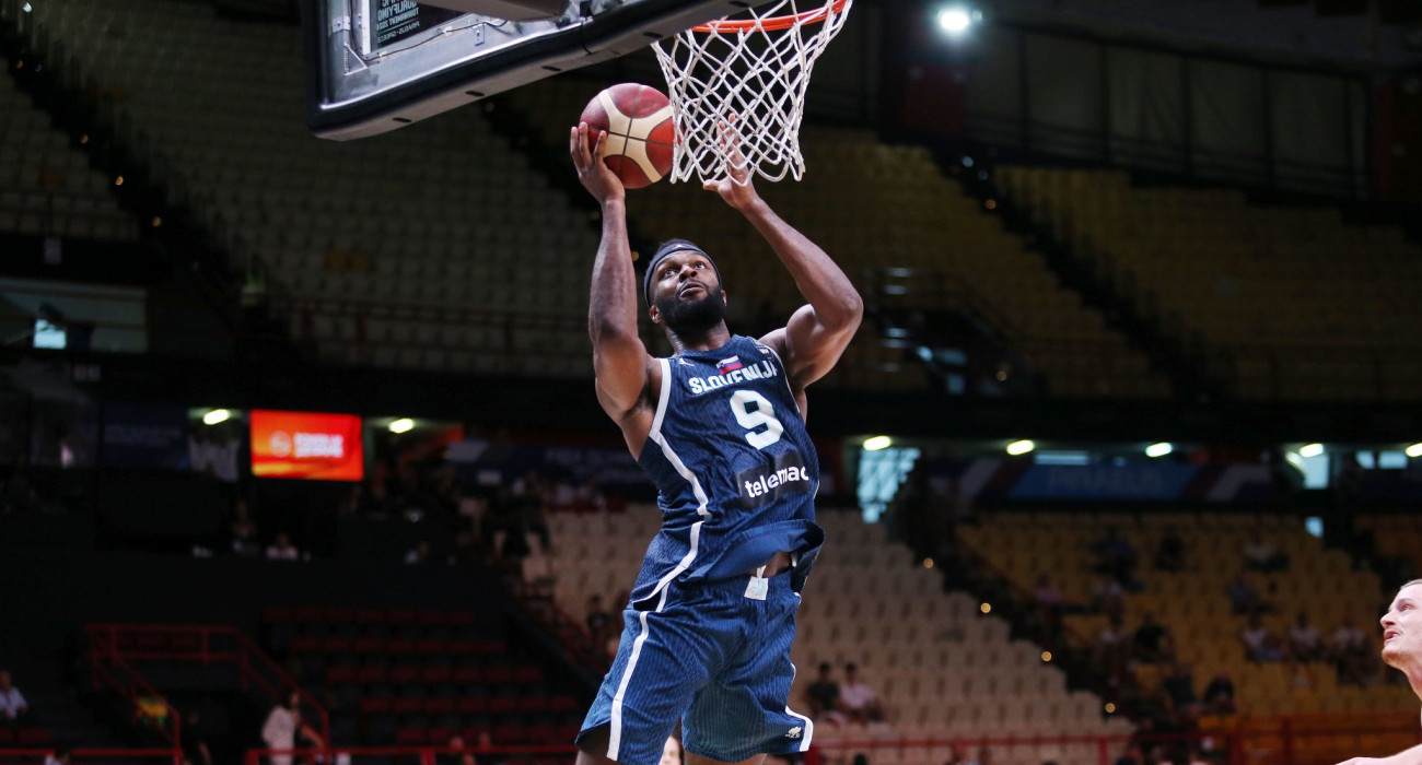 Ο Τζος Νίμπο / Πηγή: ΙΝΤΙΜΕ