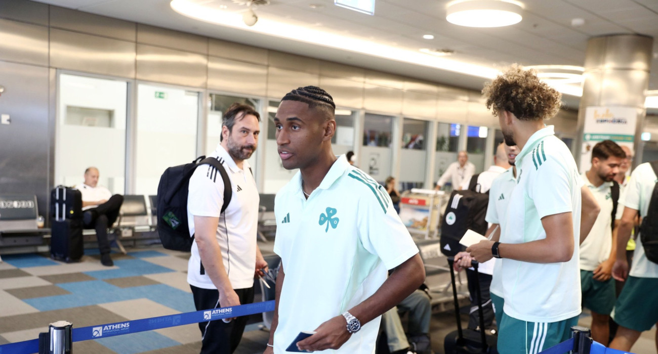 Στο «Ελευθέριος Βενιζέλος» η αποστολή του Παναθηναϊκού / Πηγή: Intime