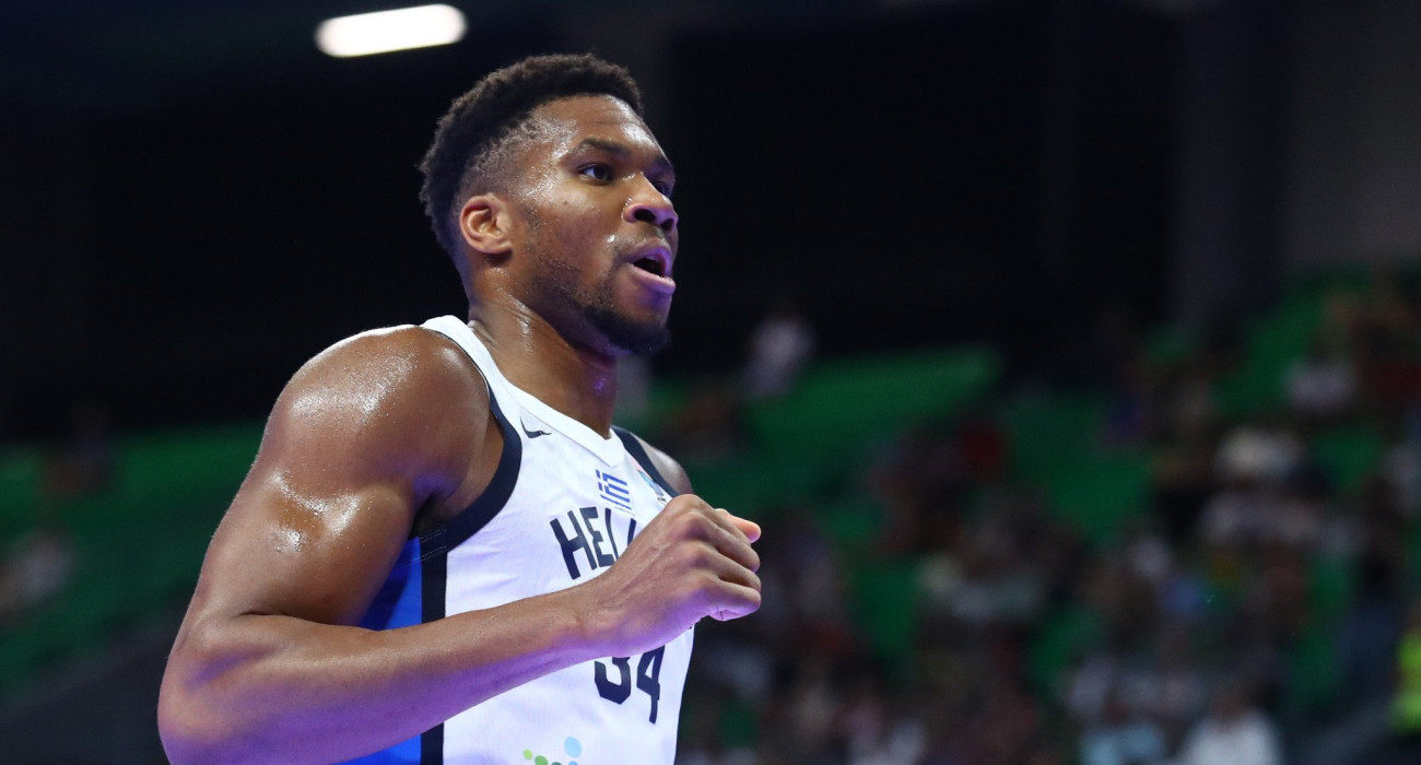 Ο «Greak Freak» εν δράση με την Εθνική μας ομάδα / Πηγή: Eurokinissi