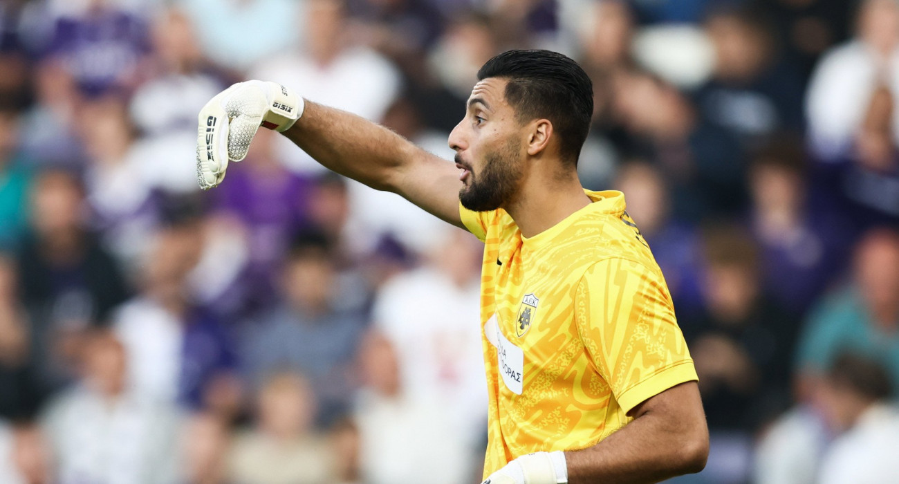 Ο Θωμάς Στρακόσα στο ματς με την Άντερλεχτ / Πηγή: Eurokinissi