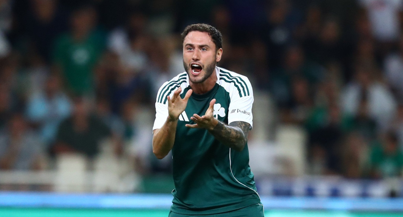 Ο Ντάβιντε καλάμπρια με τη φανέλα του Παναθηναϊκού / Πηγή: Eurokinissi