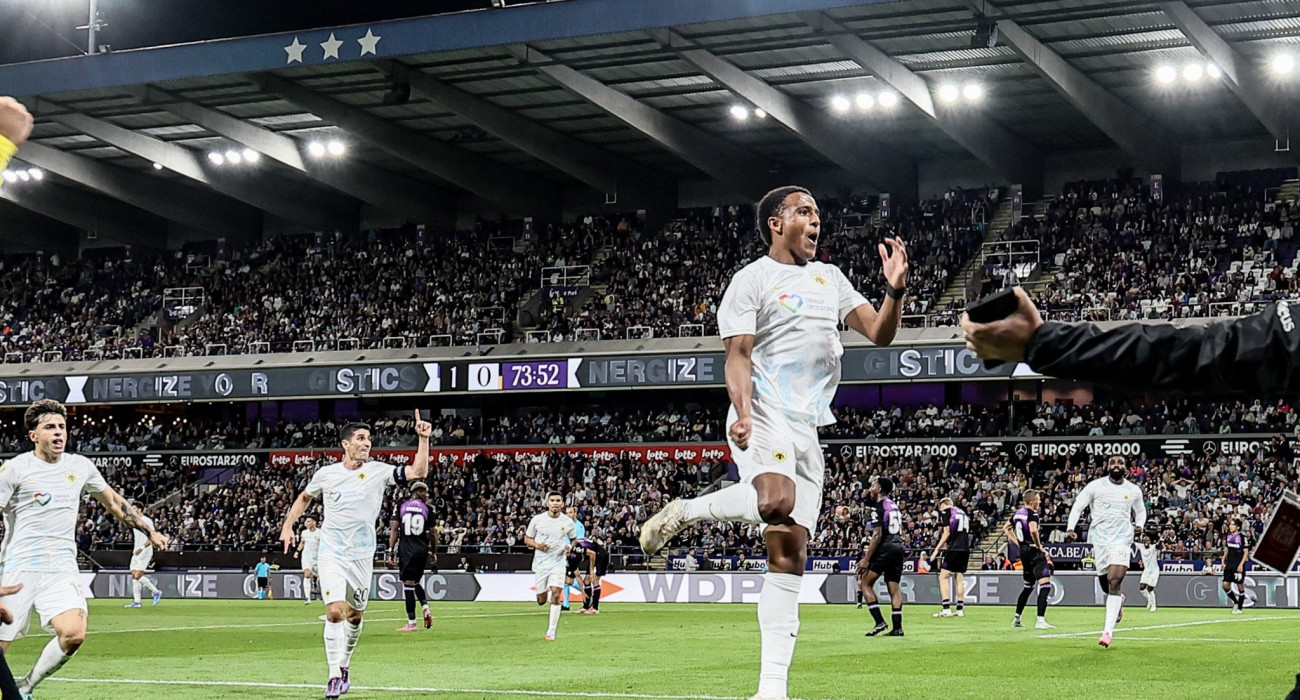 Ο Νίκλας Ελίασον πανηγυρίζει την ισοφάριση της ΑΕΚ, Πηγή: Eurokinissi