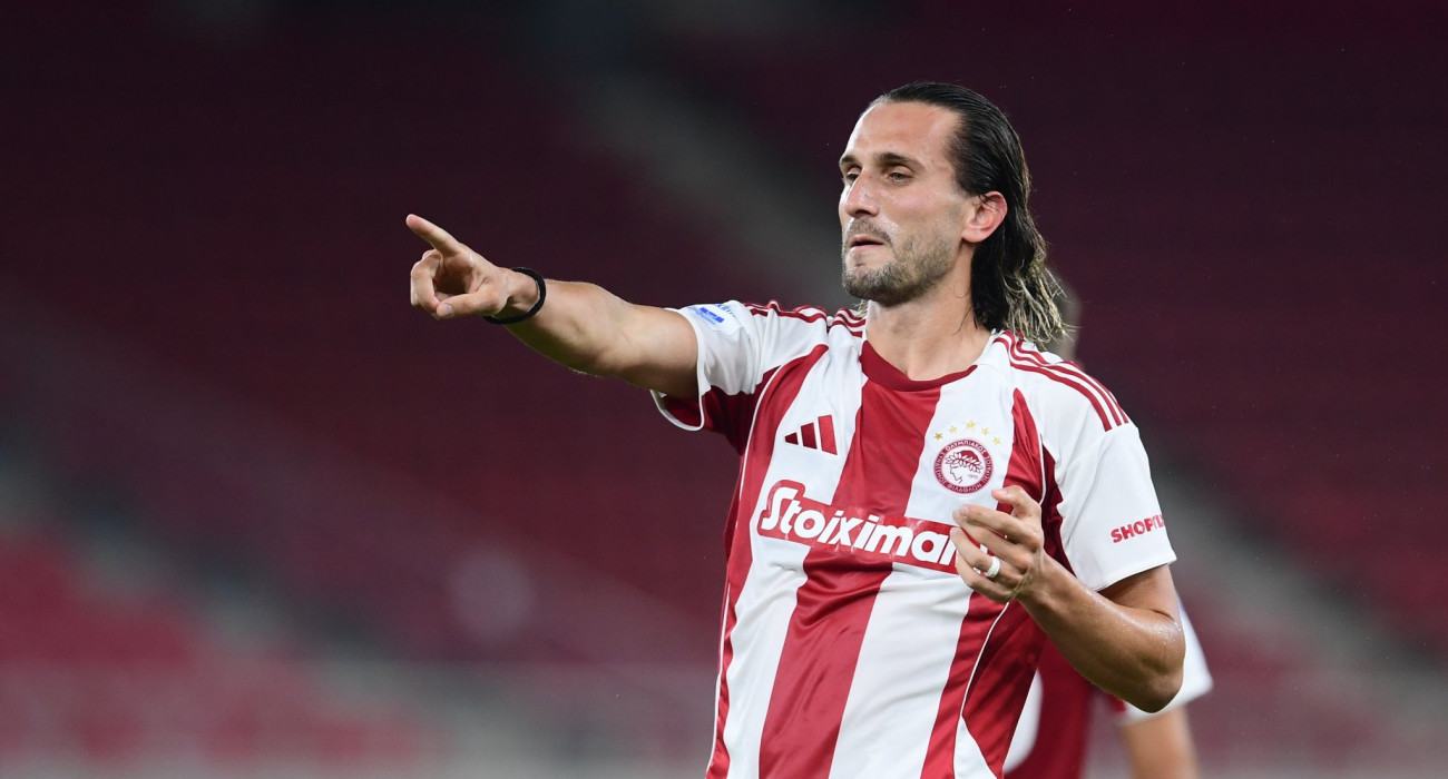 Ο Γιουσούφ Γιαζίτζι πανηγυρίζει μετά το γκολ του με τον Αστέρα / Πηγή: Eurokinissi