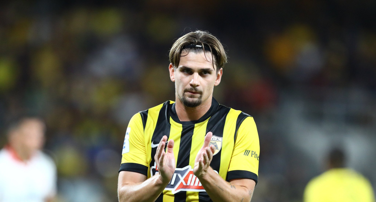 Ο Ραζβάν Μαρίν με την ΑΕΚ / Πηγή: Eurokinissi