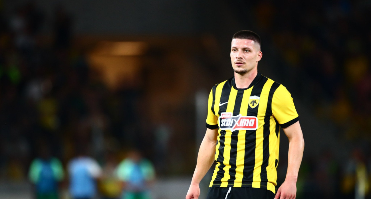 Ο Λούκα Γιόβιτς σε αγώνα της ΑΕΚ / Πηγή: Eurokinissi