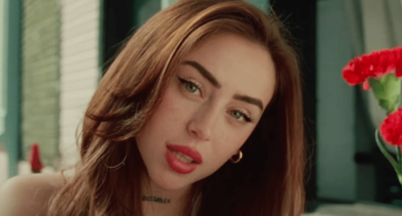 Η κοπέλα του Λαμίν Γιαμάλ, Νίκι Νικόλ