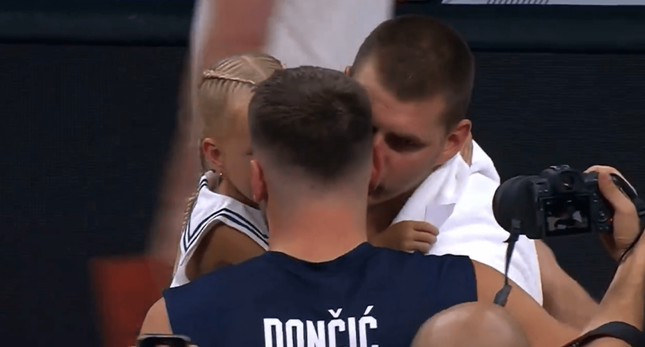 Θερμός εναγκαλισμός ανάμεσα σε Ντόντσιτς και Γιόκιτς