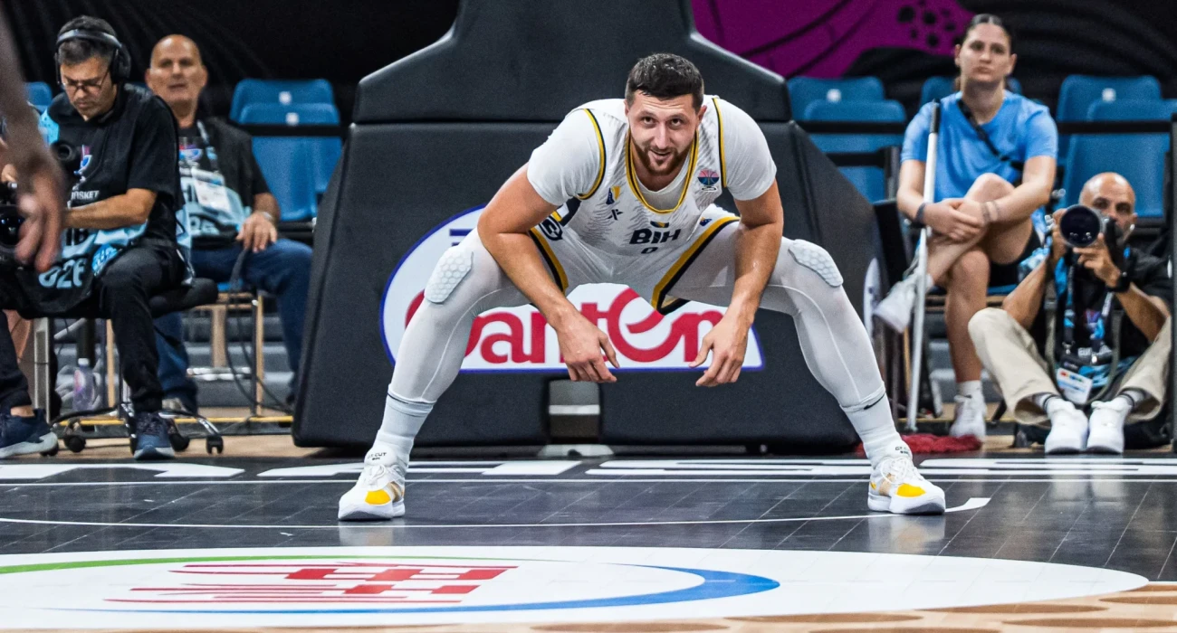 Ο Γιουσούφ Νούρκιτς με τη φανέλα της Βοσνίας - Πηγή: FIBA