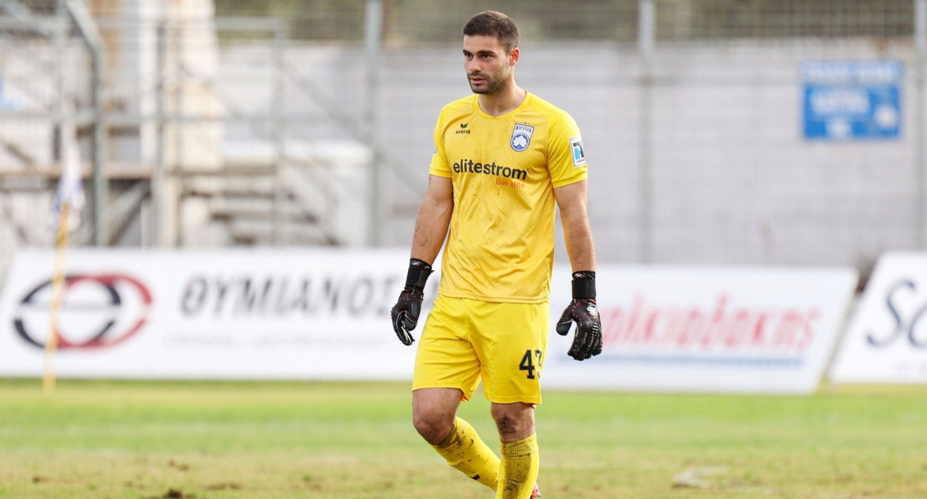 Ο Γιάννης Νικοπολίδης με τη φανέλα της Κηφισιάς / Πηγή: Intime