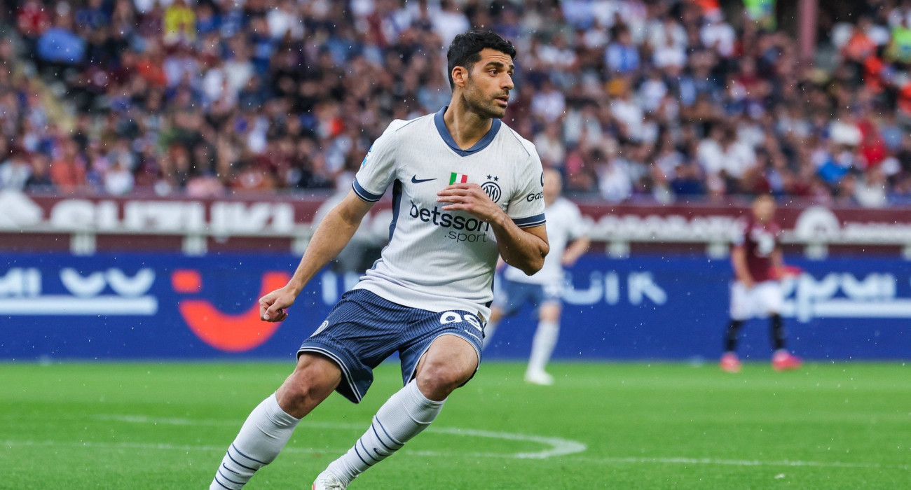 Ο Ταρεμί με τη φανέλα της Ιντερ / Πηγή: Eurokinissi