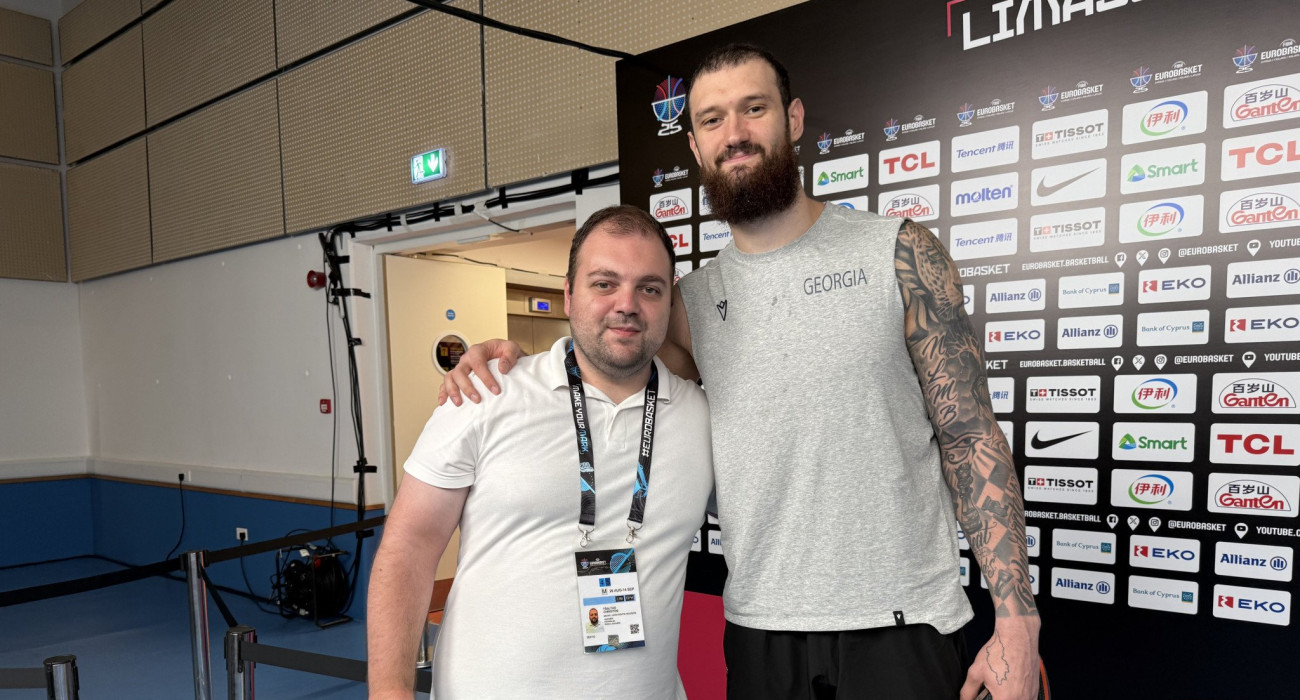 Ο Σάντρο Μαμουκελασβίλι μετά την προπόνηση της Γεωργίας στη Λεμεσό