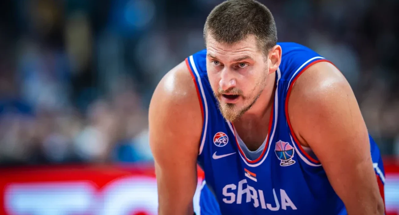 Ο Νίκολα Γιόκιτς με τη φανέλα της Σερβίας σπάει κάθε ρεκόρ, Πηγή: FIBA