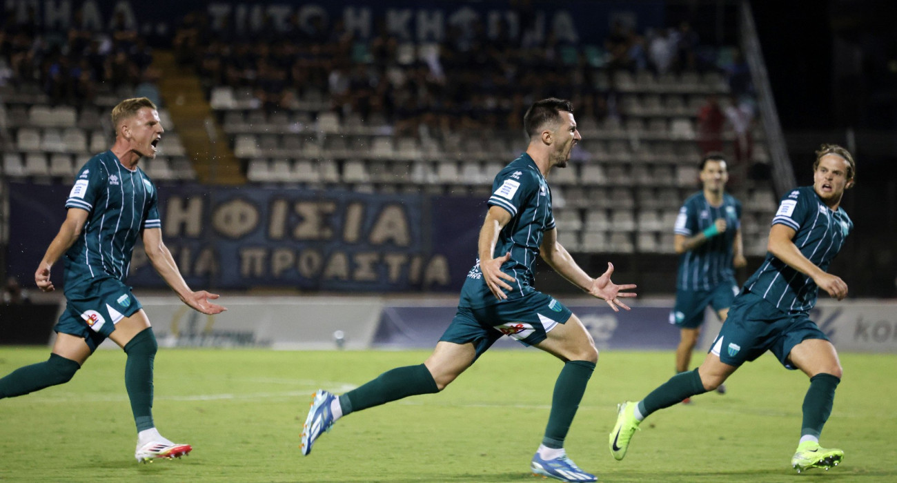 Ο Όζμπολτ σκοράρει κόντρα στην Κηφισιά / Πηγή: Intime