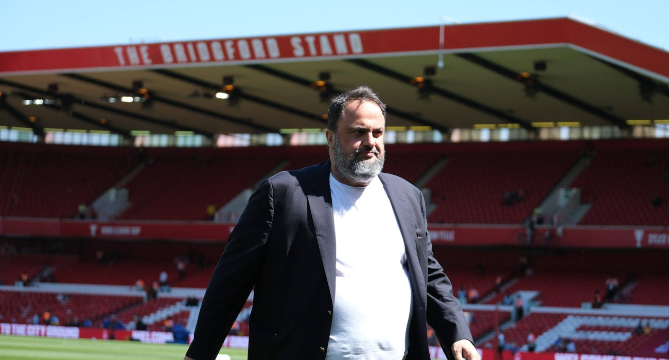 Ο Βαγγέλης Μαρινάκης στο City Ground / Πηγή: Imago