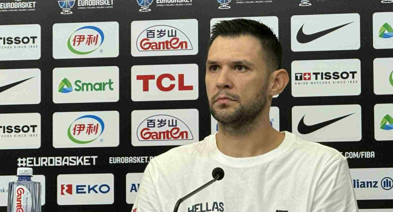 Παπανικολάου: «Εκπροσωπούμε τη χώρα μας και πρέπει να το δείξουμε στο παρκέ, το κίνητρο είναι μεγάλο»