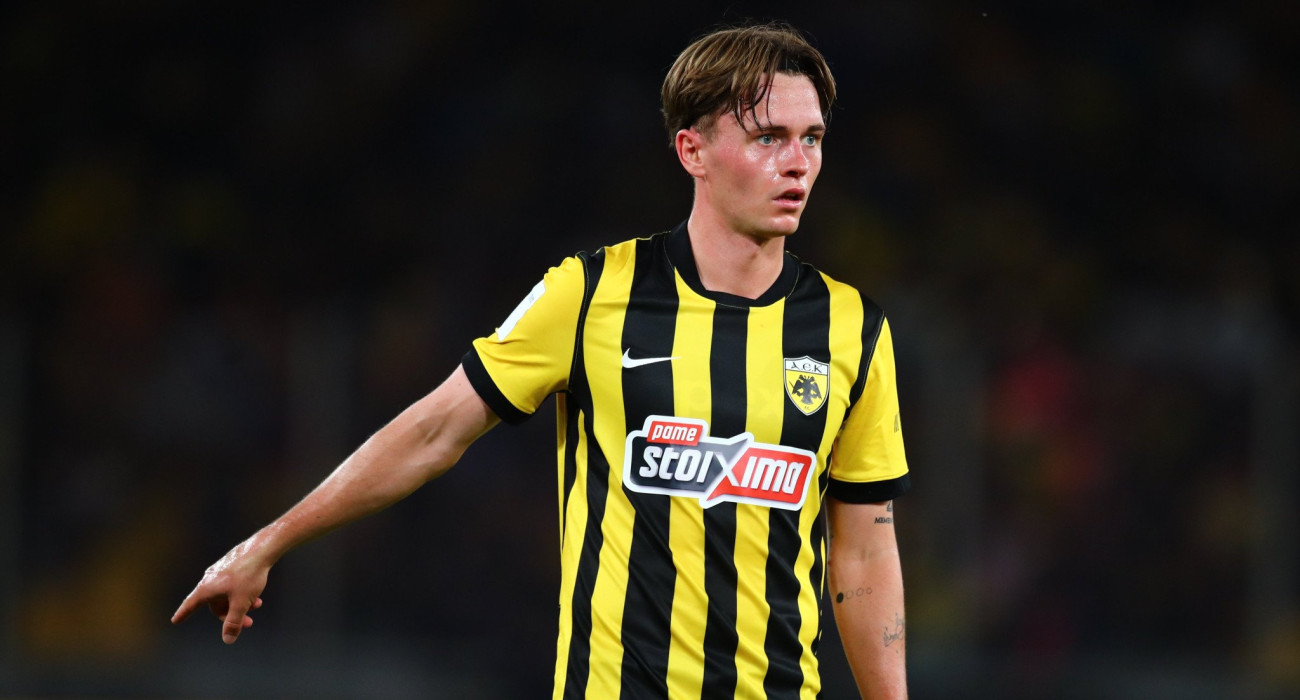 Ο Τζέιμς Πενράις με την ΑΕΚ / Πηγή: Eurokinissi