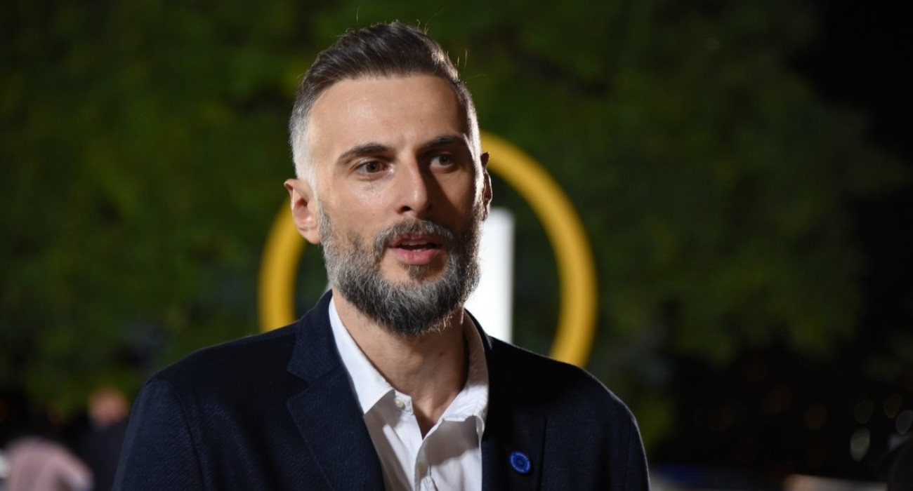 Ο Βίκτορ Σανικίτζε στο Athletiko: «Φαβορί του ομίλου η Ελλάδα, ο Άρης επέστρεψε εκεί που ανήκει»