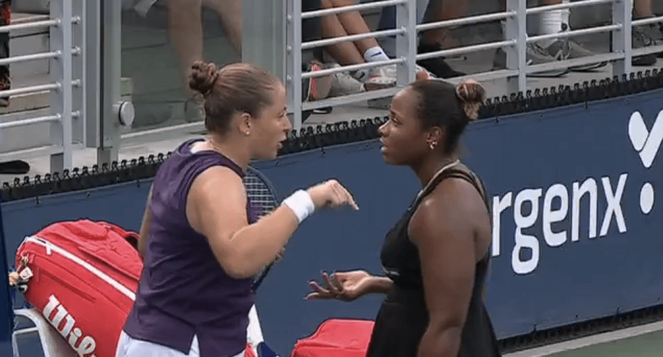 Η στιγμή της έντασης μεταξύ Οσταπένκο και Τάουσεντ / Πηγή: Printscreen