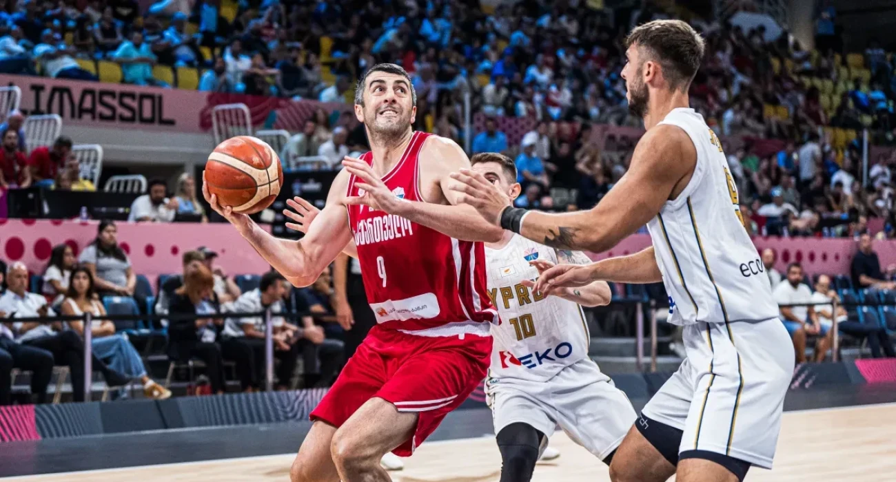 Ο Γκιόργκι Σερμαντίνι/Πηγή: FIBA