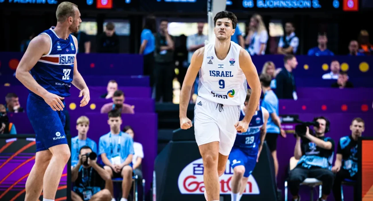 O Ρόμαν Σόρκιν με τη φανέλα του Ισραήλ, Πηγή: FIBA