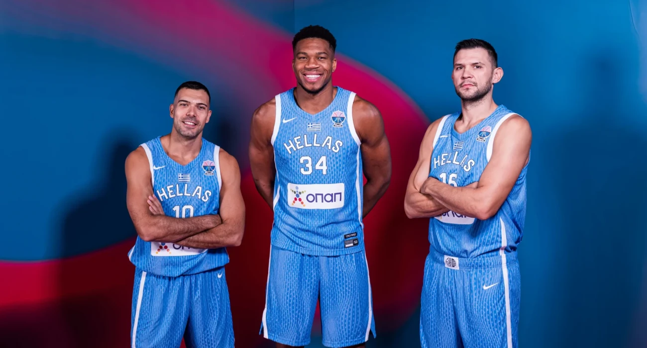 Μια Εθνική αποφασισμένη, πεισμωμένη και... συγκρατημένη