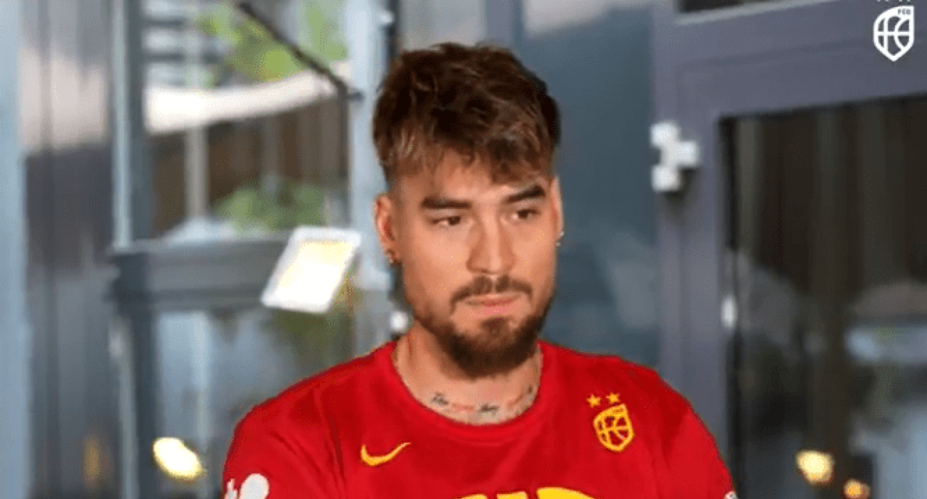 Ο Χουάντσο Ερνανγκόμεθ/printscreen