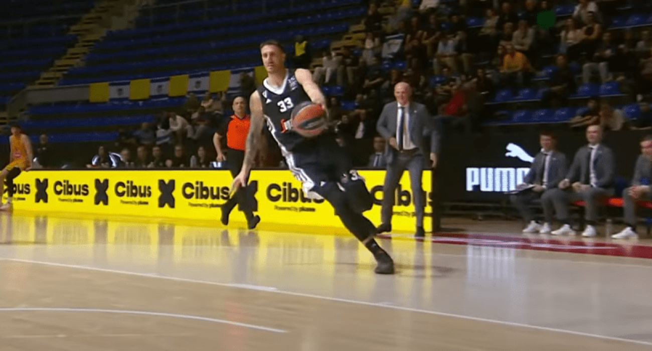 Ο Ακίλε Πολονάρα /printscreen