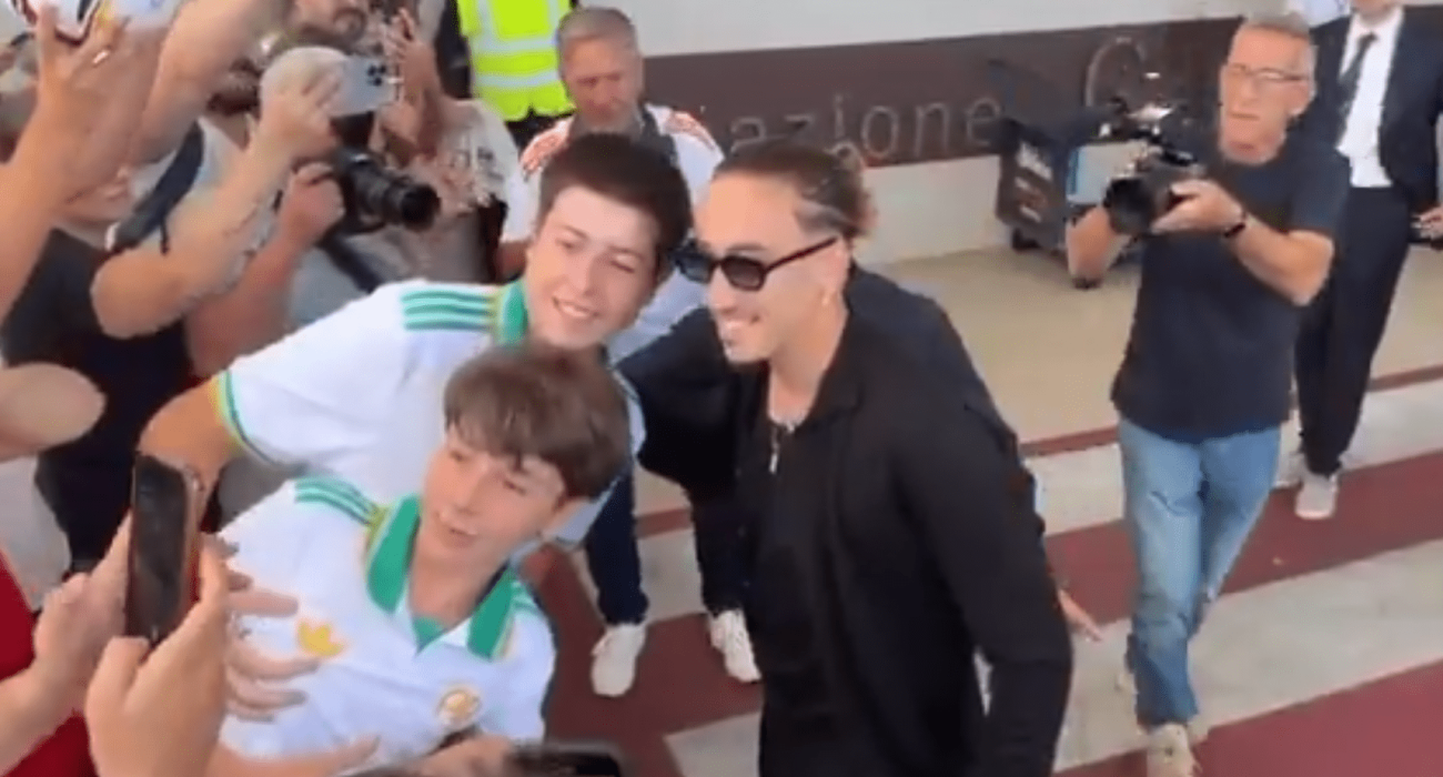 Ο Κώστας Τσιμίκας / Screenshot