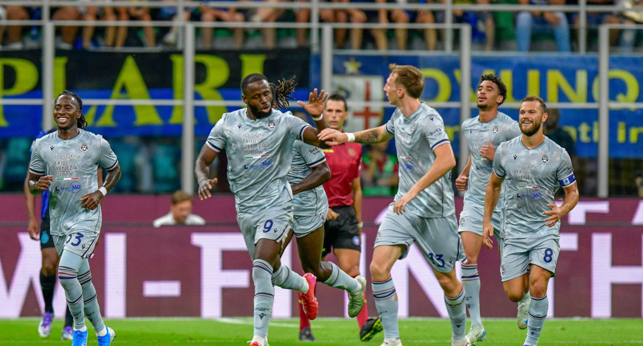 Οι ποδοσφαιριστές της Ουντινέζε πανηγυρίζουν / Πηγή: Imago