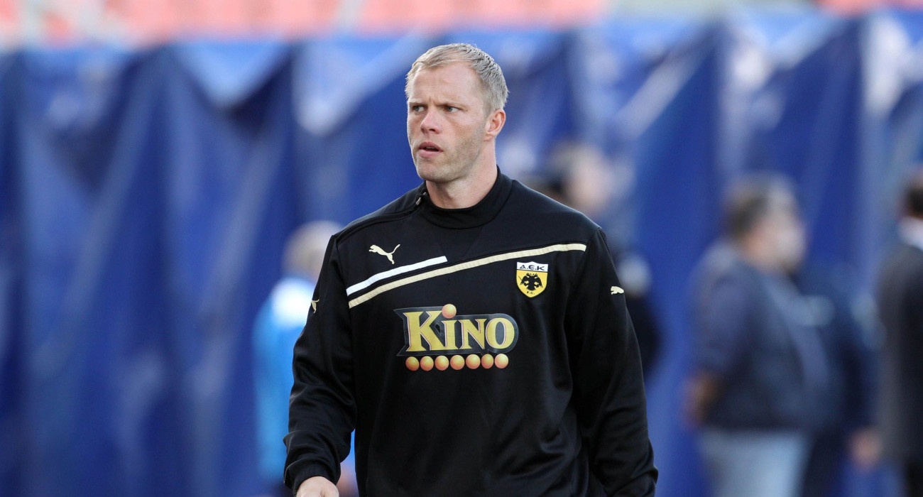 Ο Εϊντούρ Γκούντγιονσεν με τη φανέλα της ΑΕΚ / Πηγή: Eurokinissi