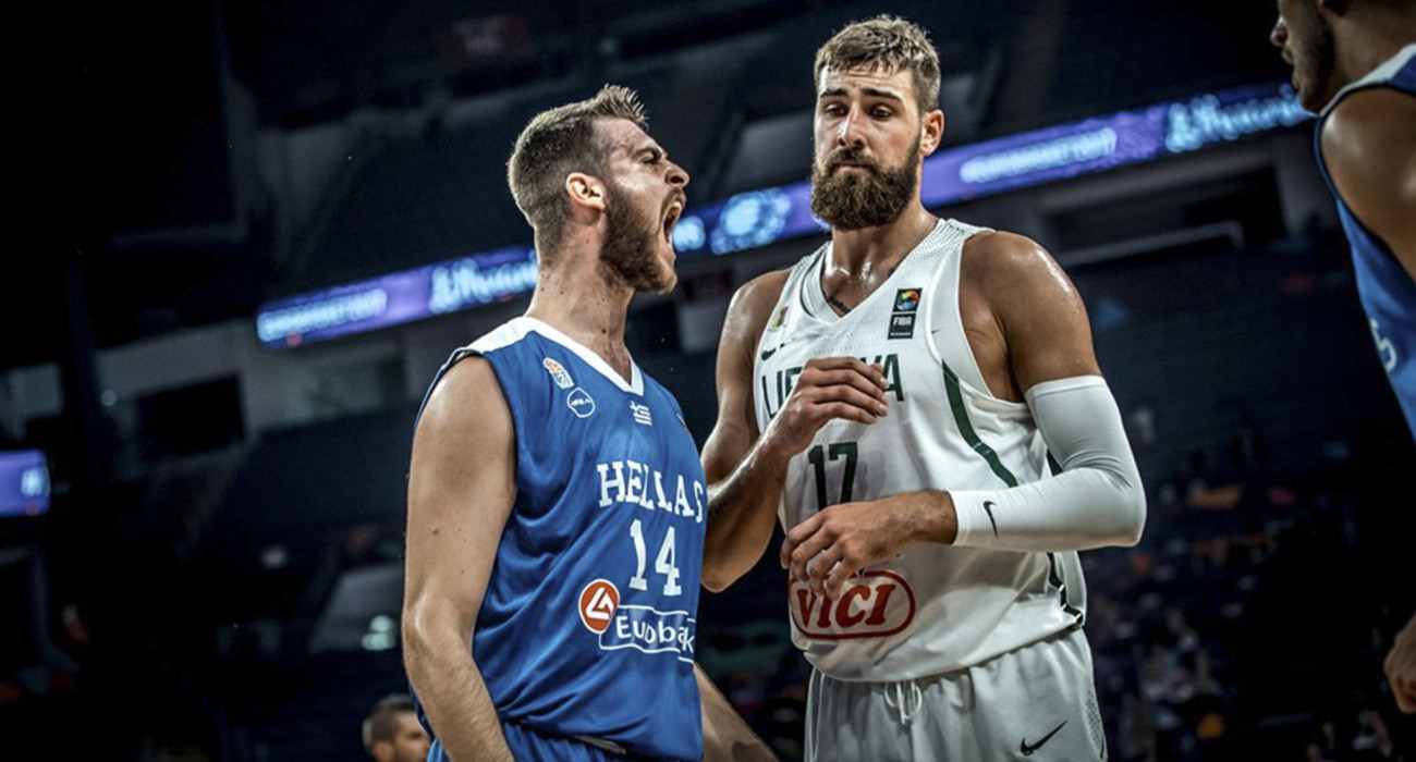 Ο Γιώργος Παπαγιάννης και ο Γιόνας Βαλαντσιούνας / Πηγή: Eurokinissi