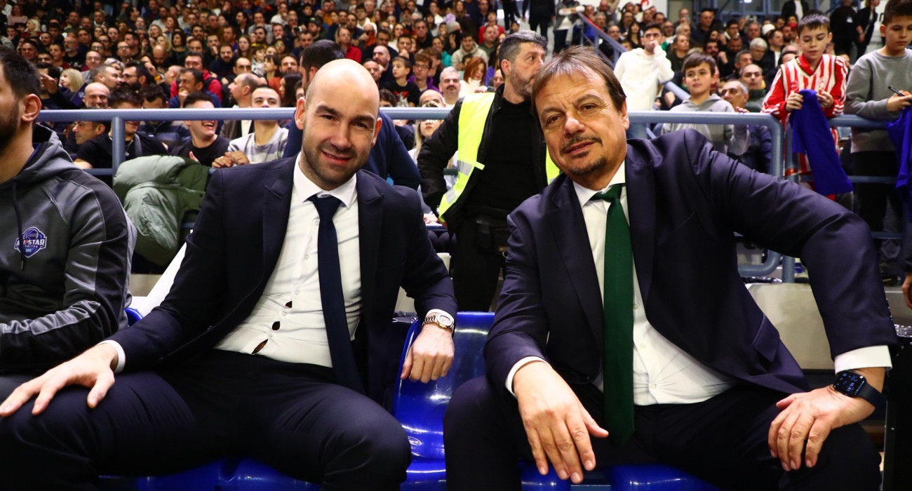 Ο Εργκίν Αταμάν και ο Βασίλης Σπανούλης/ Πηγή: Euroki