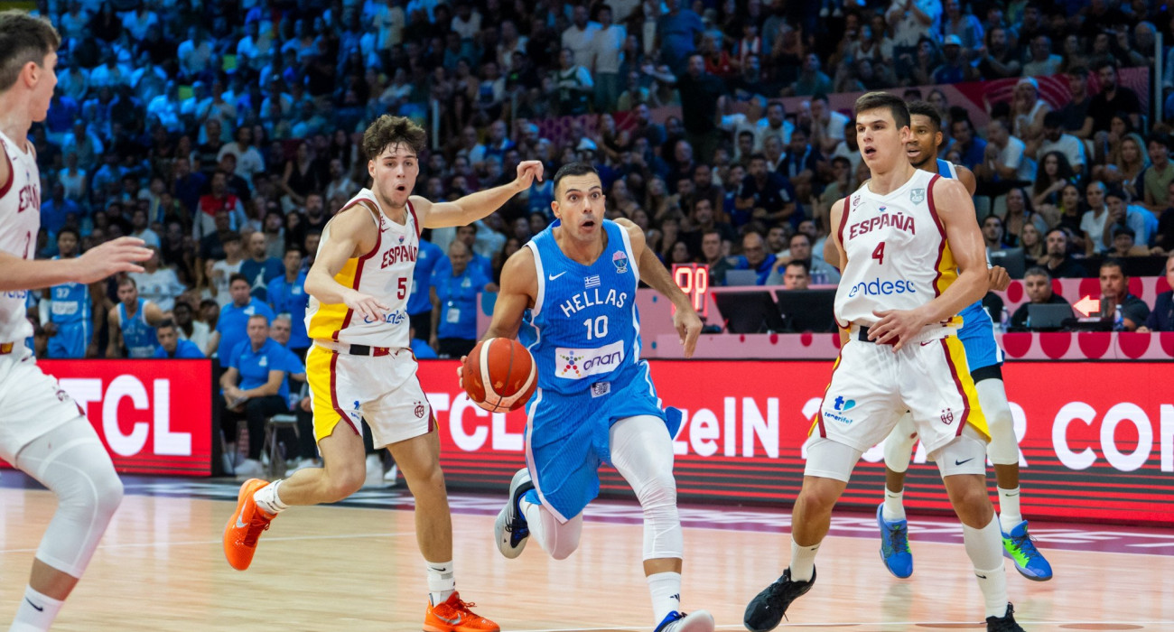 Ο Κώστας Σλούκας στο παιχνίδι με την Ισπανία, Πηγή: Eurokinissi