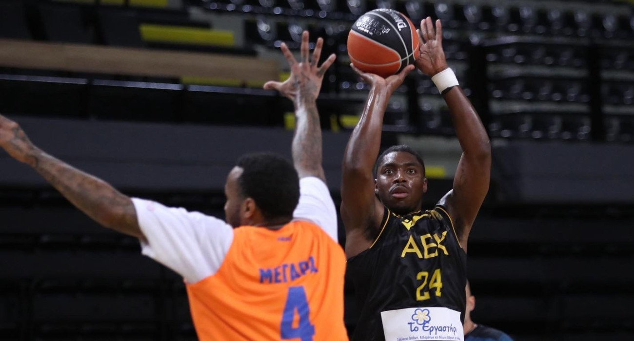 Φάση από το φιλικό της ΑΕΚ με τη Μεγαρίδα / Πηγή: Intime