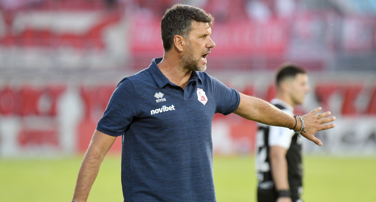 Ο προπονητής του Πανσερραϊκού Κριστιάνο Μπάτσι / Πηγή: Intime