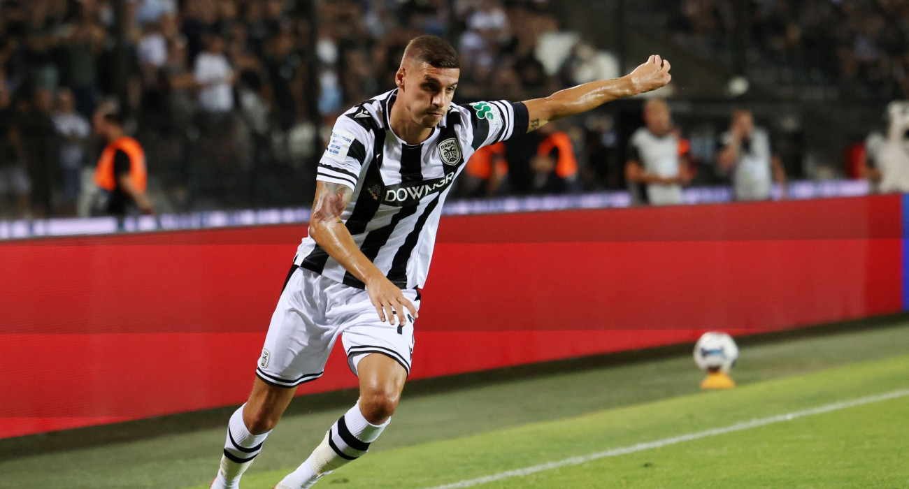 Ο Κίριλ Ντεσπόντοφ με την φανέλα του ΠΑΟΚ/Πηγή: Intime