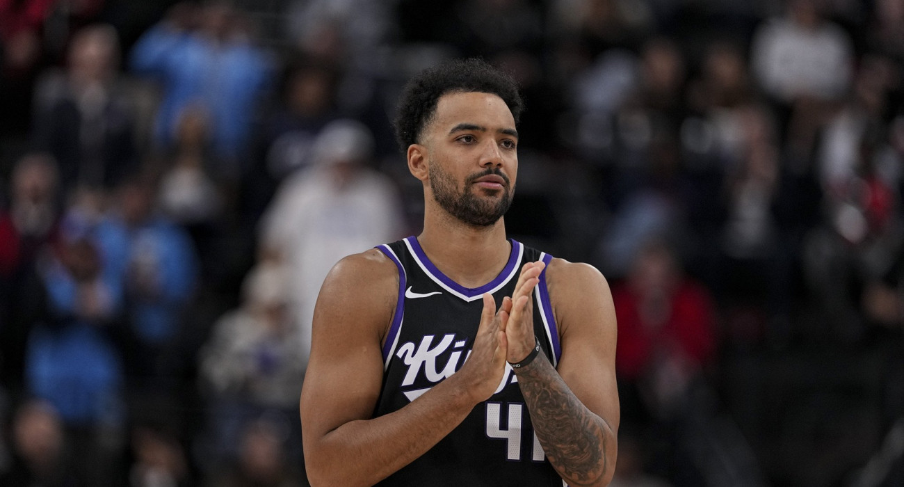 Ο Τρέι Λάιλς με τη φανέλα των Σακραμέντο Κινγκς, Πηγή: Michael Owens/Getty Images/ Ideal Images