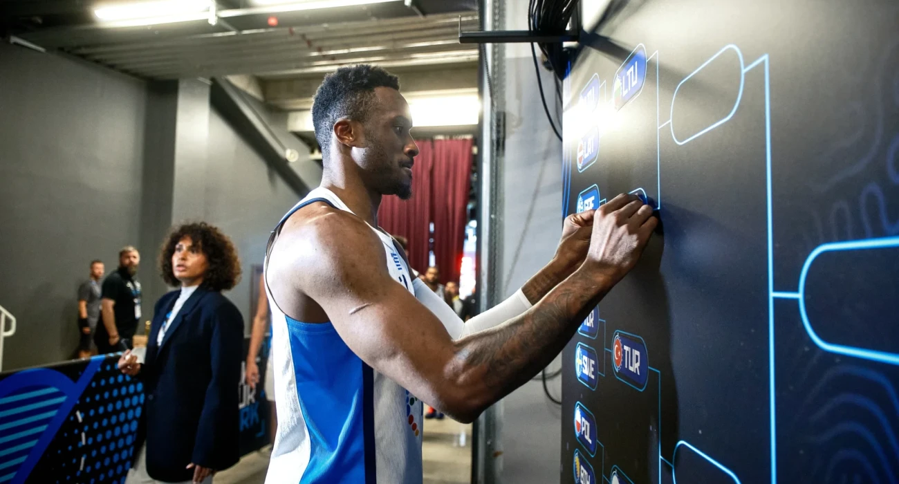 Θανάσης Αντετοκούνμπο: «Πρέπει να ακολουθήσουμε το πλάνο μας κόντρα στη Λιθουανία»