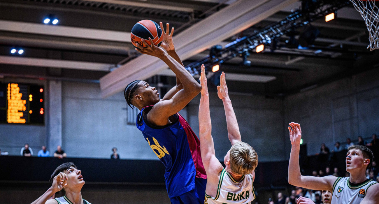 Ο 13χρονος... γίγαντας, Μοχάμεντ Νταμπονέ, Πηγή: Imago