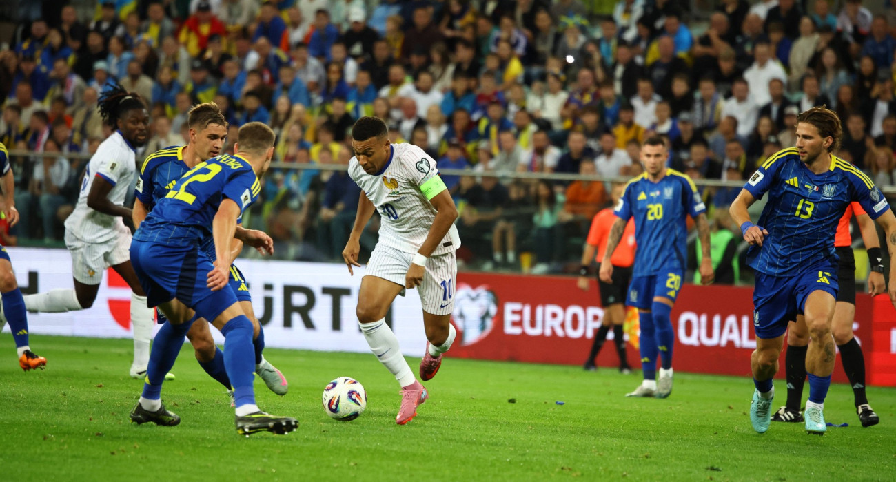 O Εμπαπέ με την εθνική Γαλλίας κόντρα στους Ουκρανούς / Πηγή: Imago