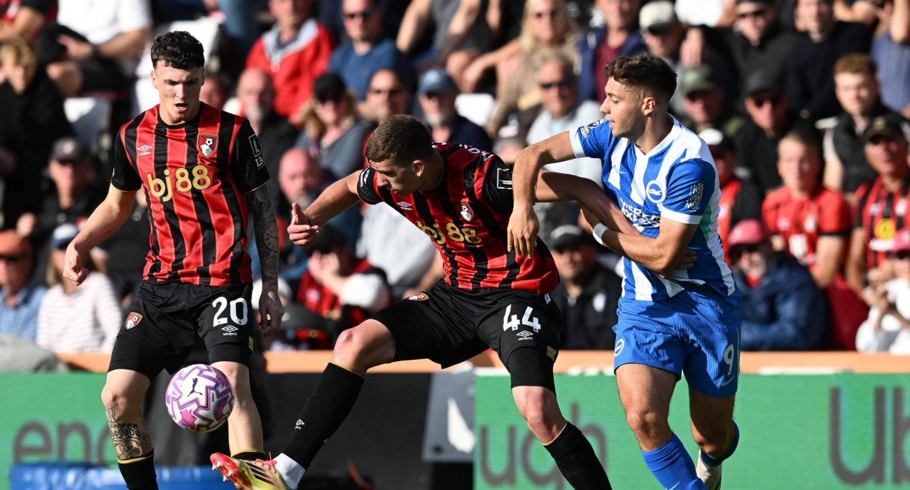 Ο Στέφανος Τζίμας στο ντεμπούτο του στην Premier League / Πηγή: Imago