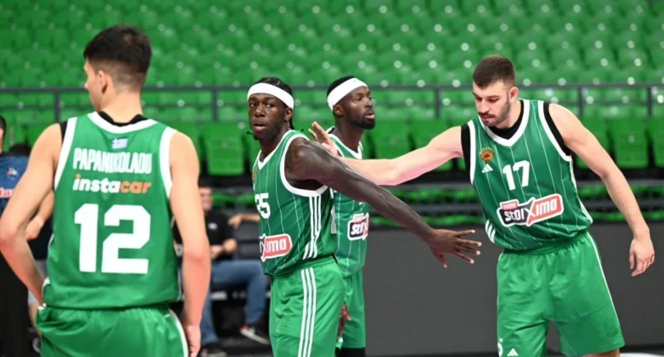 Ο Νίκος Ρογκαβόπουλος και ο Κέντρικ Ναν / Πηγή: ΙΝΤΙΜΕ