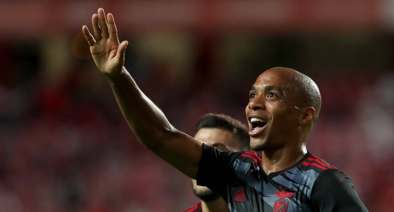 Ο Ζοάο Μάριο πανηγυρίζει με τη Μπενφίκα / Πηγή: Imago