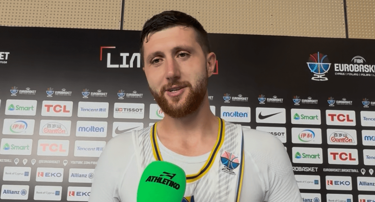 Ο Γιουσούφ Νούρκιτς στην κάμερα του Athletiko