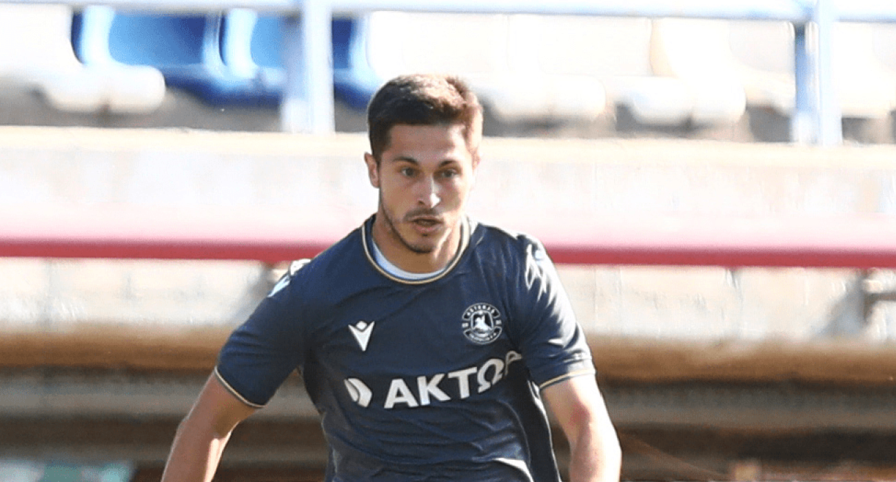 Ο Αϊντίν Ρέντζιτς με τον Αστέρα AKTOR / Πηγή: Asterastripolis.gr