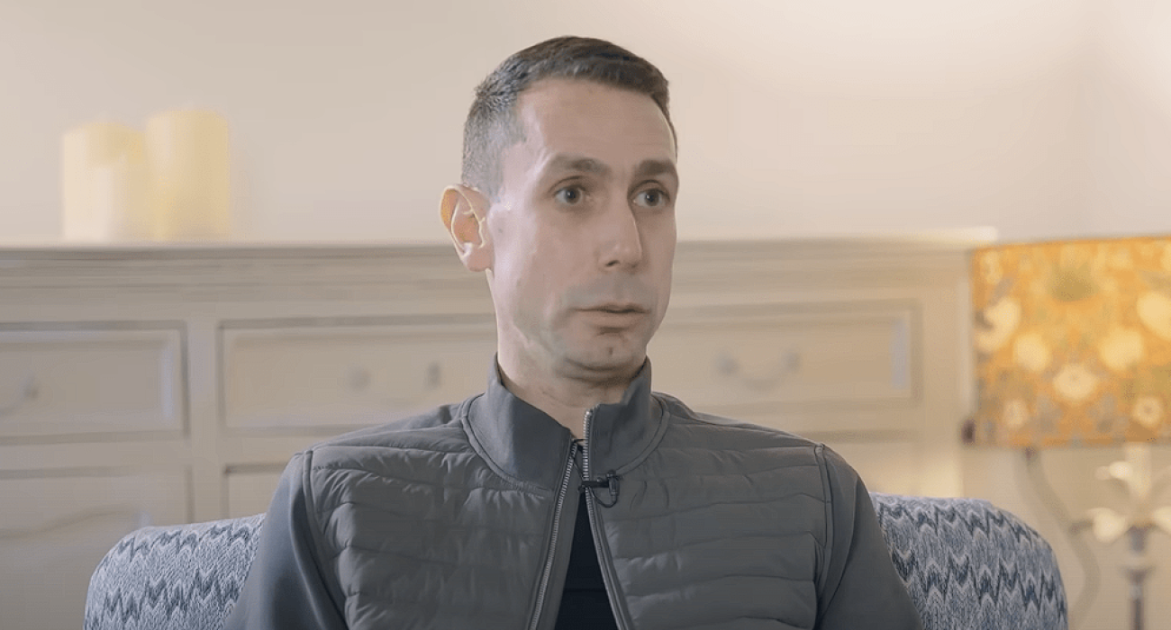 Ο Άγγλος πρώην διαιτητής, Ντείβιντ Κουτ / Screenshot